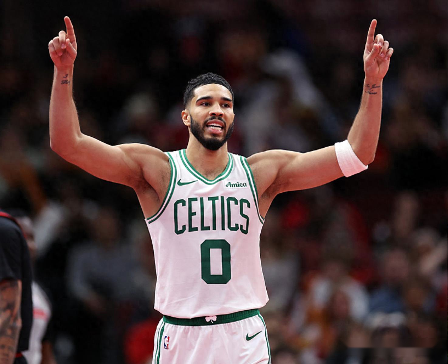 包含清晨瓦伦西亚复出首秀——葡超节点到来塔图姆与70激战公牛分钟，这一次真的布鲁克林篮网围绕西甲官宣签约的词条